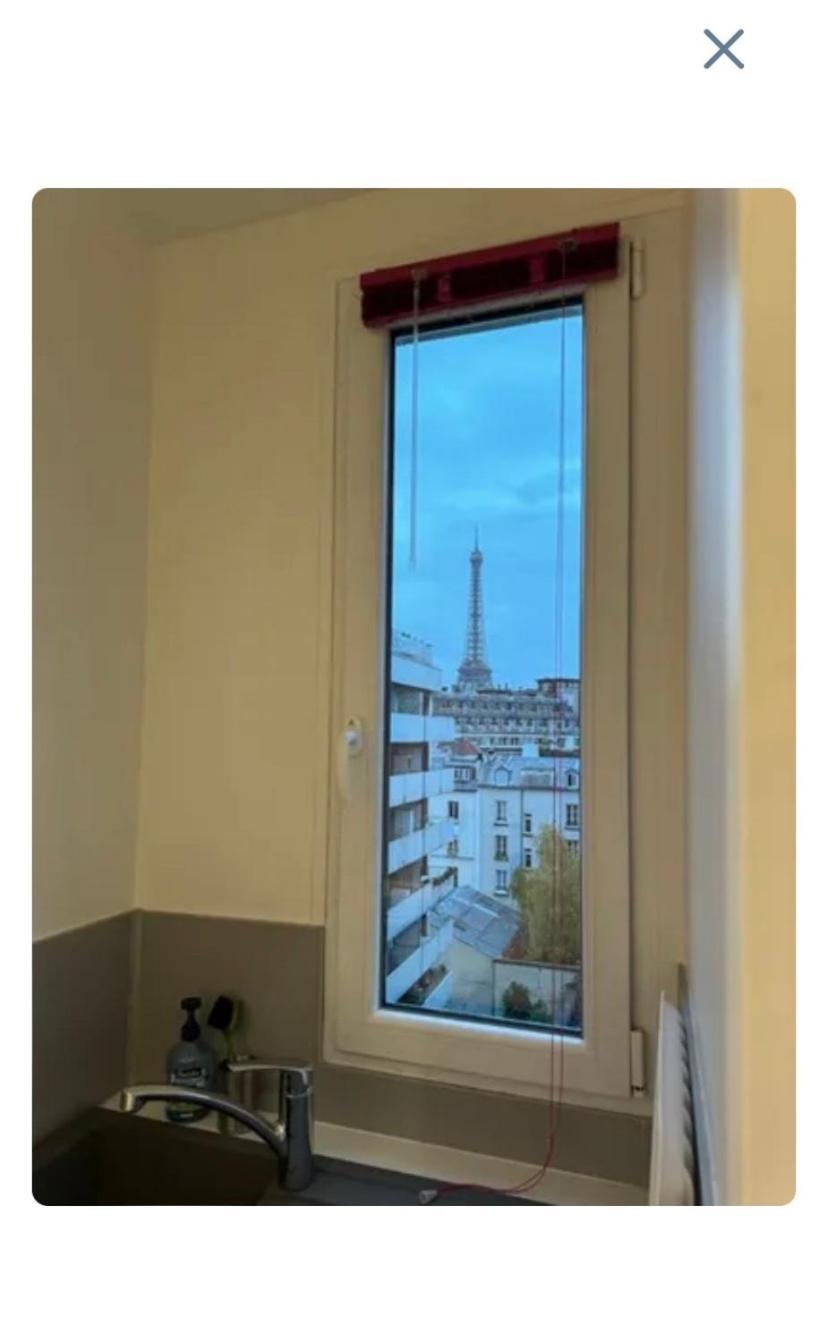 Lumineux 2 Pieces Avec Vue Sur La Tour Eiffel Appartement Parijs